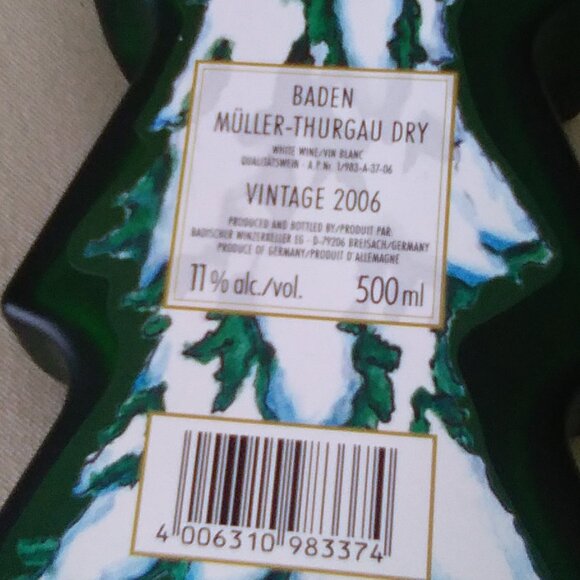 Frosted Green Glass Christmas Tree Empty Wine Bottle - Picture 6 of 11